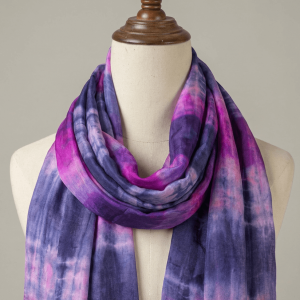 Alternative view of Khăn Lụa Loang