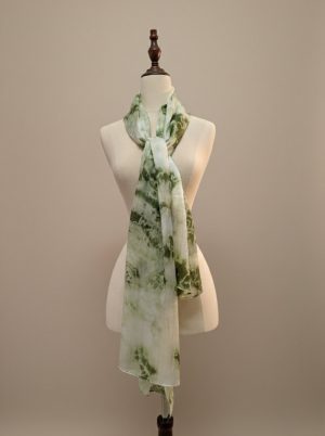 Rêu Đá - Khăn lụa tơ tằm nhuộm loang thủ công dáng quấn cổ sang trọng