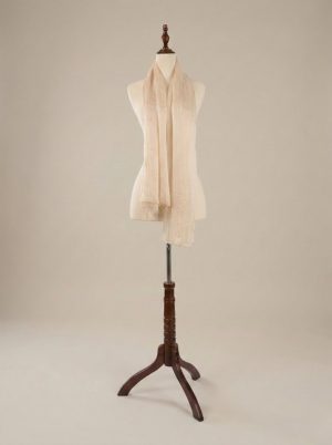 Khăn choàng lụa tơ tằm Lụa Nắng Mai màu vàng kem cao cấp Luata Silk