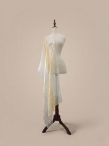 khan-choang-lua-to-tam-to-vang-luata-silk